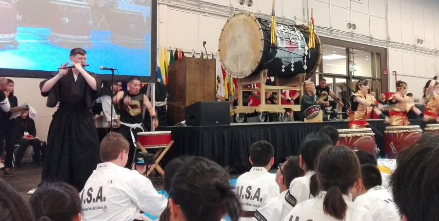 Praticantes no Taikai Mundial de Shorinji-Kempo, realizado na Califórnia em 2017.
